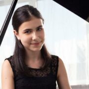 Alexandra Dovgan in concerto