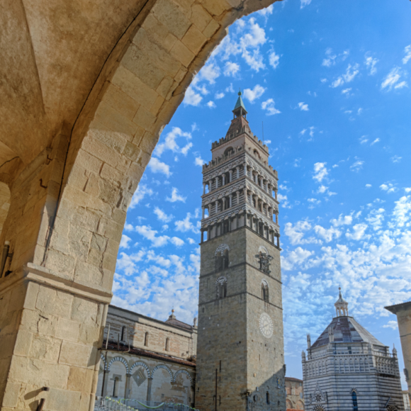 Piazza Duomo, Pistoia