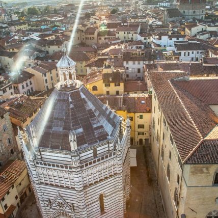 Pistoia and its mountains file pdf