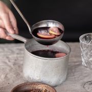 Frittelle dolci e vin brûlé alla Doganaccia