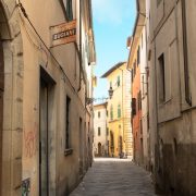 Un té con l’Arte: abitare nella storia