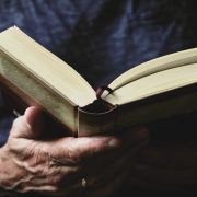 Le Nonnare di Sura Bizzarri