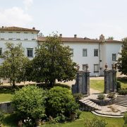Riapre Villa La Magia a Quarrata
