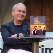 Beppe Tinti presenta Visti da molto vicino