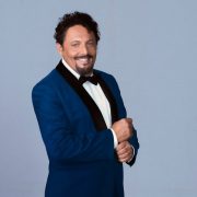 Enrico Brignano – Bello di mamma!