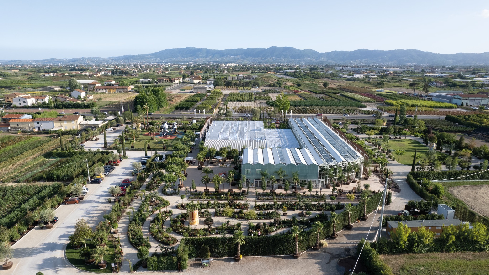 NaturArt Village: verde contemporaneo